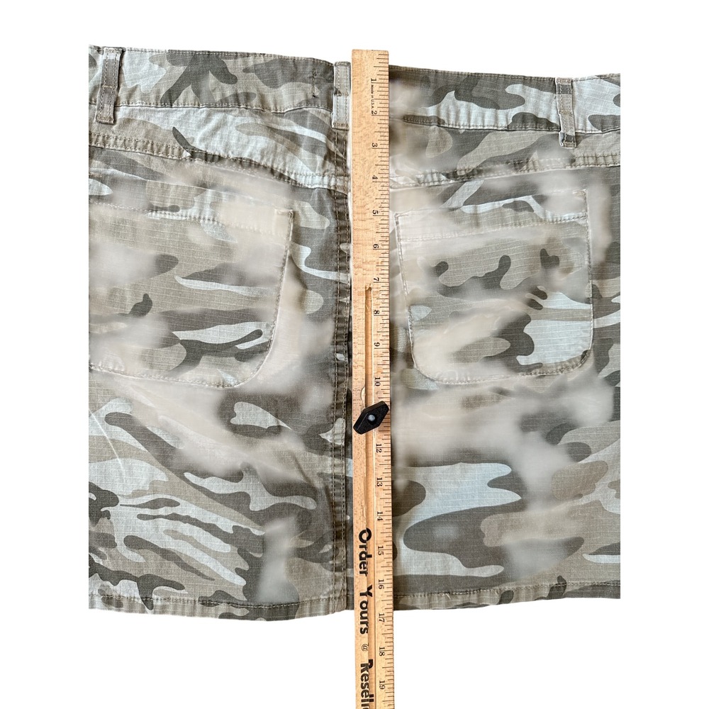 Torrid Camo Mini Skirt Women plus size 16 Green Excellent Military Cargo - Picture 5 of 5